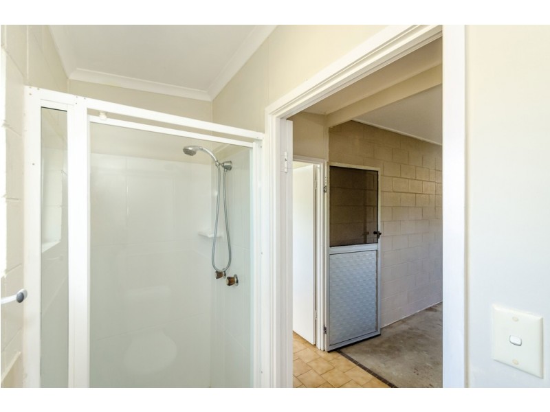 12 Potter Street, Clinton QLD 4680