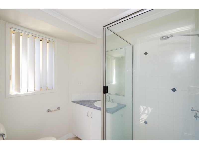 14 BRIDGEMAN PLACE, New Auckland QLD 4680