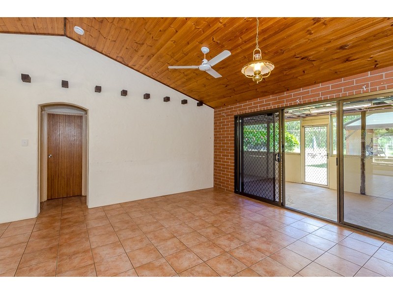 4035 DAWSON HIGHWAY, Wooderson QLD 4680