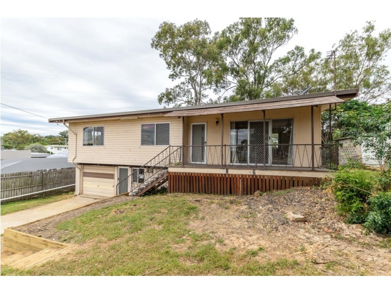 10 Barry Street, West Gladstone QLD 4680