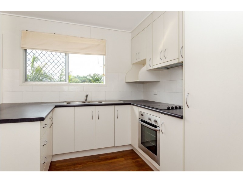 4 Gannet Street, New Auckland QLD 4680