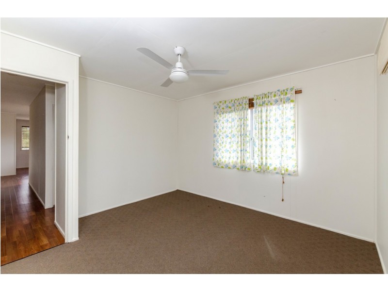 4 Gannet Street, New Auckland QLD 4680