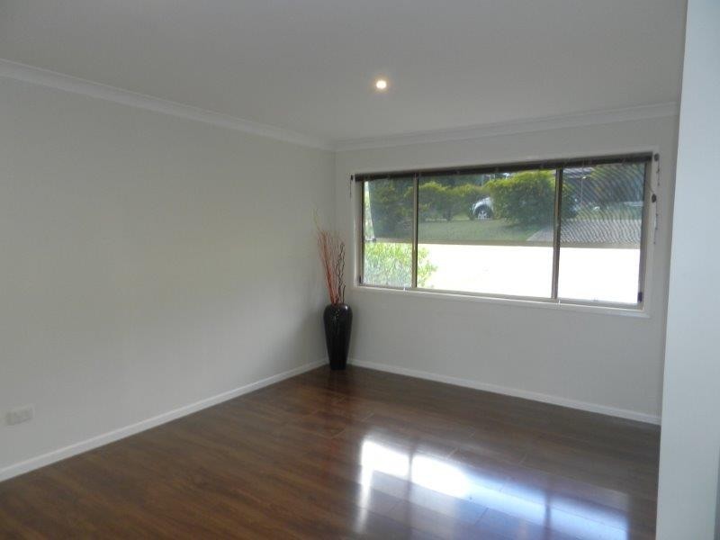 17 Mycumbene Way, Glen Eden QLD 4680