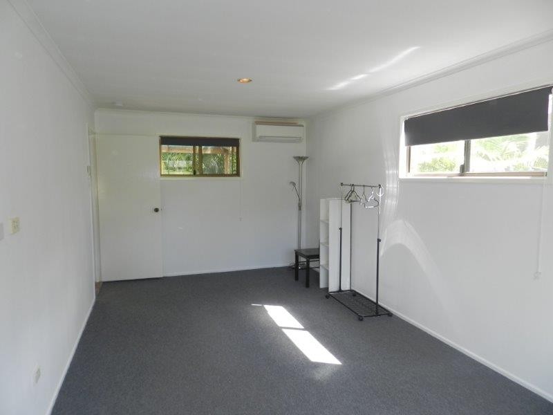 17 Mycumbene Way, Glen Eden QLD 4680