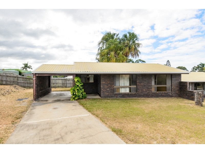 Unit 1-2/4 Camille Street, Clinton QLD 4680