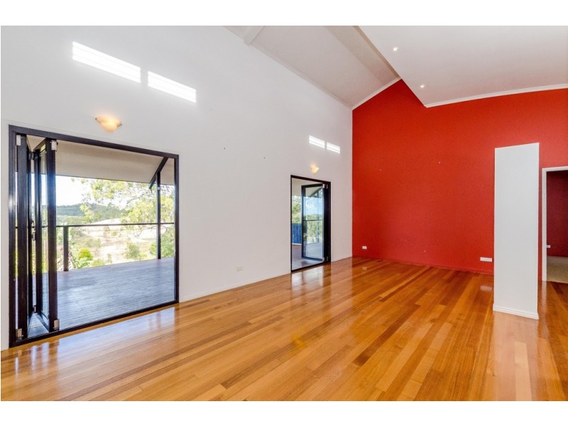 18 Llewellyn Close, Clinton QLD 4680