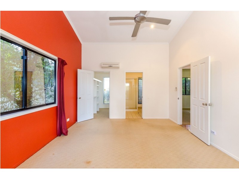 18 Llewellyn Close, Clinton QLD 4680