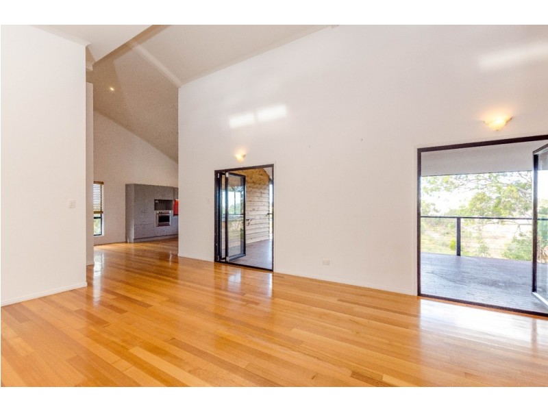18 Llewellyn Close, Clinton QLD 4680