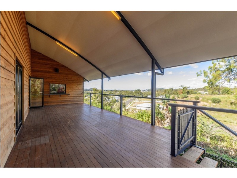 18 Llewellyn Close, Clinton QLD 4680