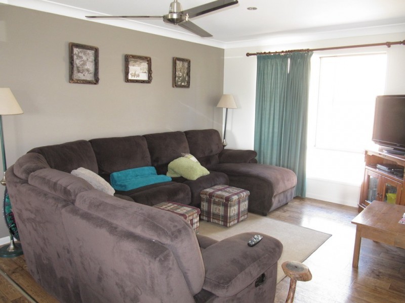 591 Hutt Creek Road, Bracewell QLD 4695