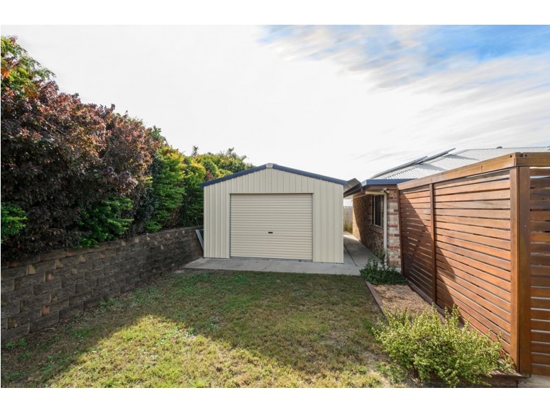 36 EMMADALE DRIVE, New Auckland QLD 4680
