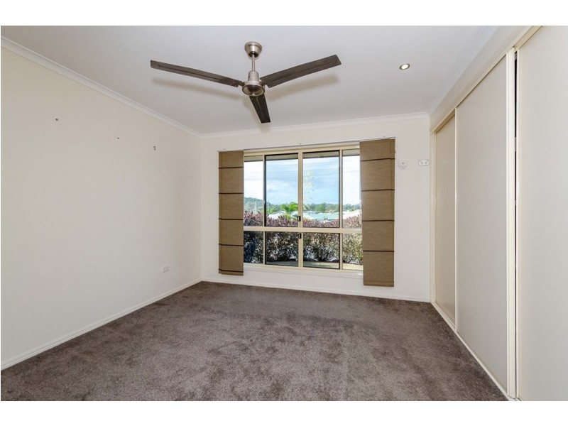 36 EMMADALE DRIVE, New Auckland QLD 4680