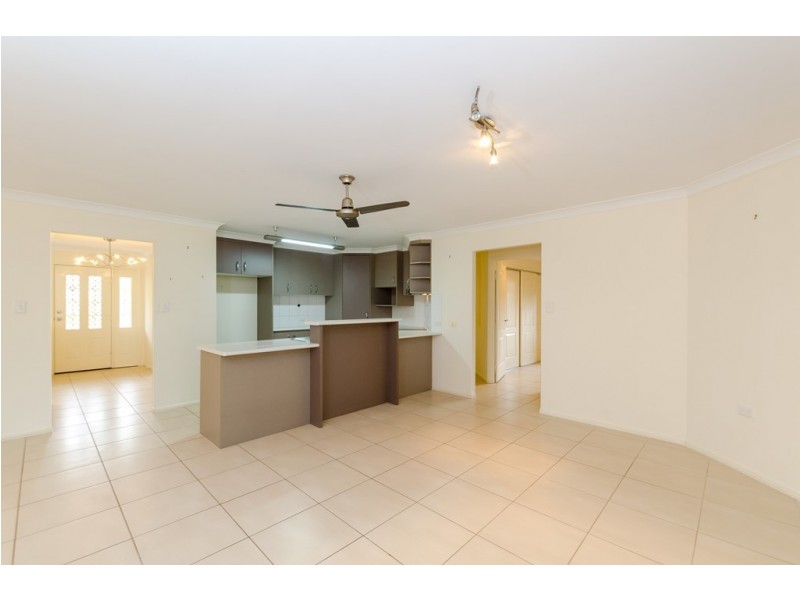 7 Ronald Crescent, Benaraby QLD 4680