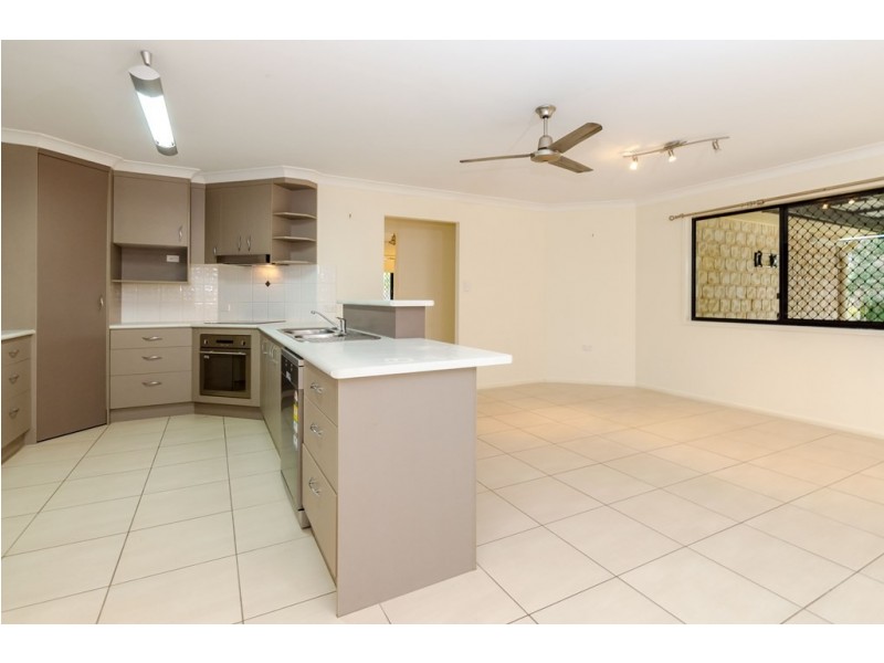 7 Ronald Crescent, Benaraby QLD 4680