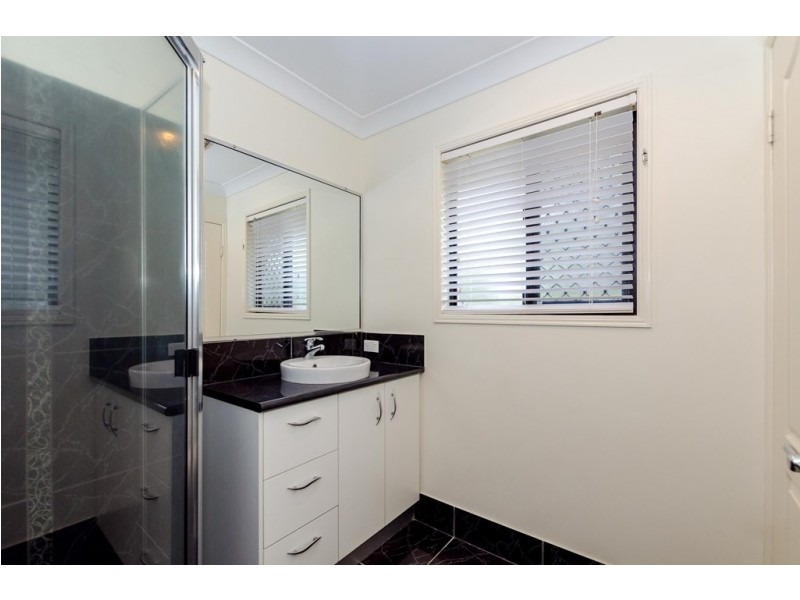 7 Ronald Crescent, Benaraby QLD 4680