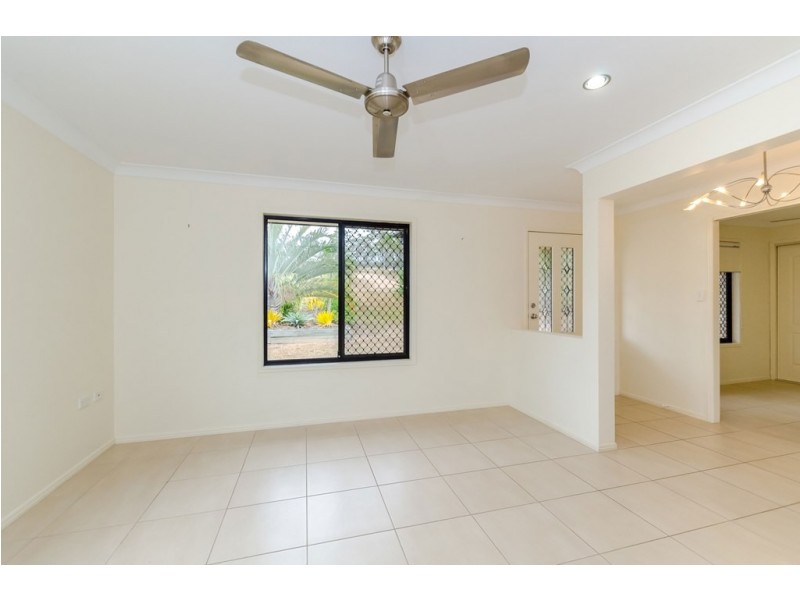 7 Ronald Crescent, Benaraby QLD 4680