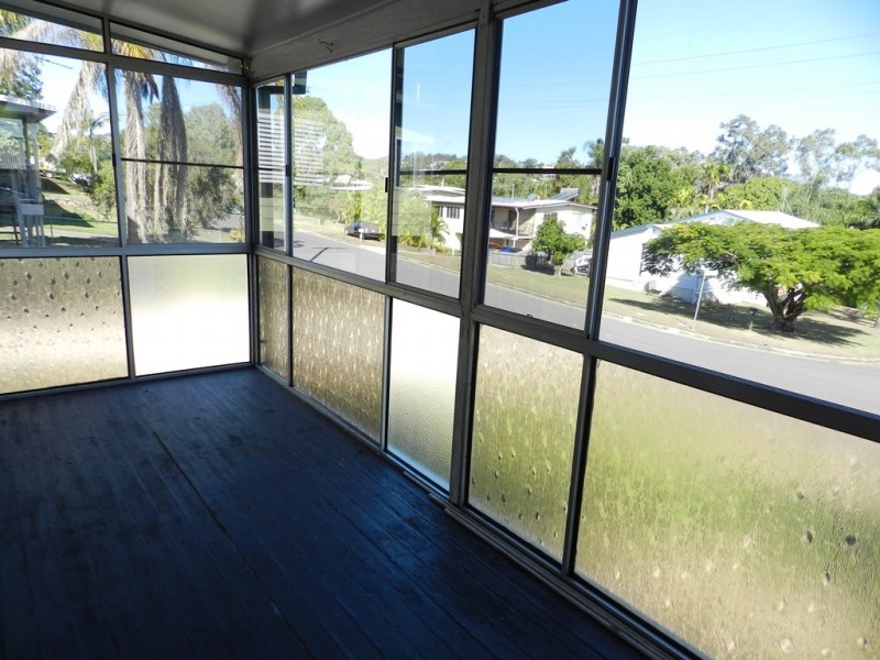 21 Cook Street, West Gladstone QLD 4680