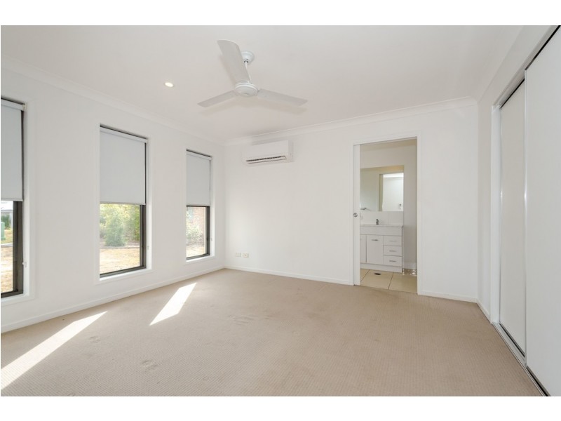 21 Windjana Court, New Auckland QLD 4680