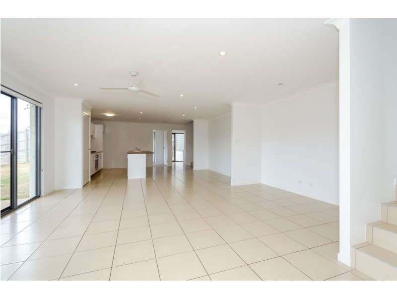 21 Windjana Court, New Auckland QLD 4680