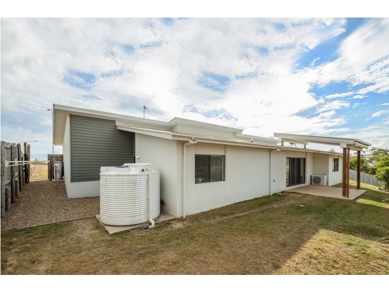 21 Windjana Court, New Auckland QLD 4680