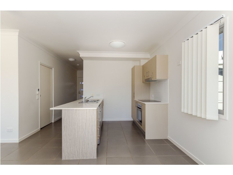 37/2-4 Beezley Street, Glen Eden QLD 4680