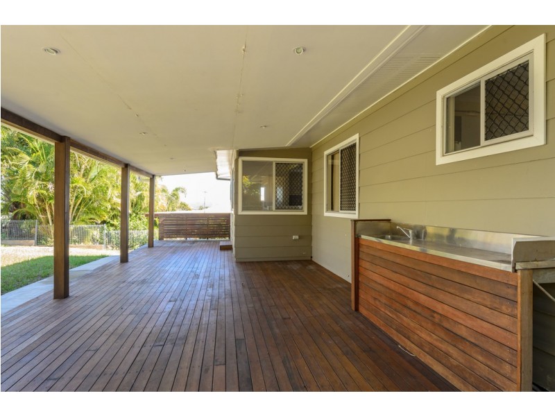 33 Busteed Street, West Gladstone QLD 4680