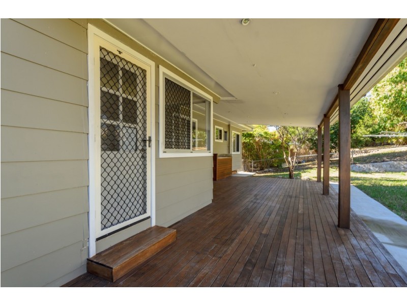 33 Busteed Street, West Gladstone QLD 4680