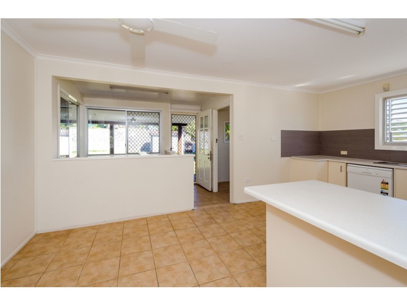 33 Busteed Street, West Gladstone QLD 4680