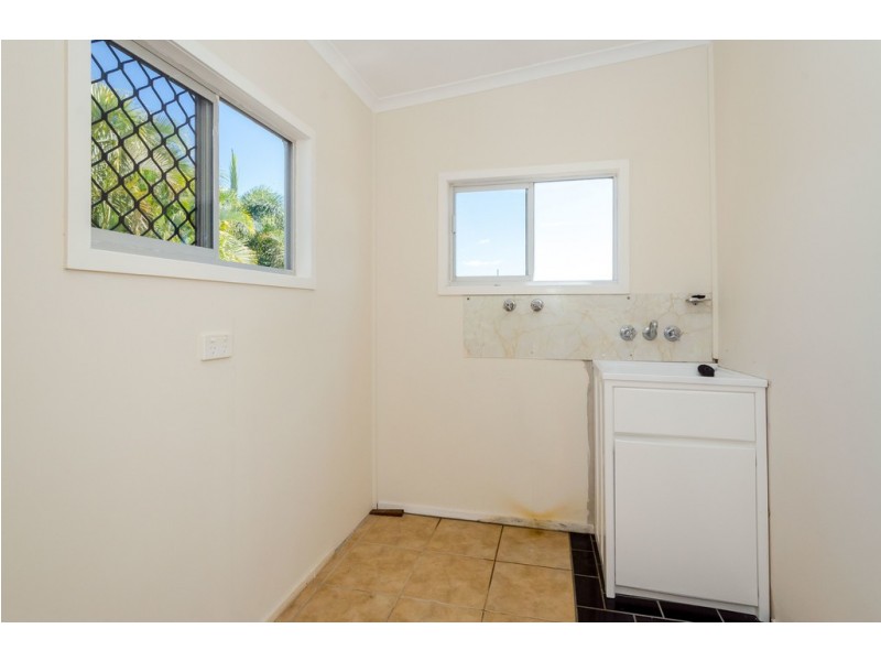 33 Busteed Street, West Gladstone QLD 4680