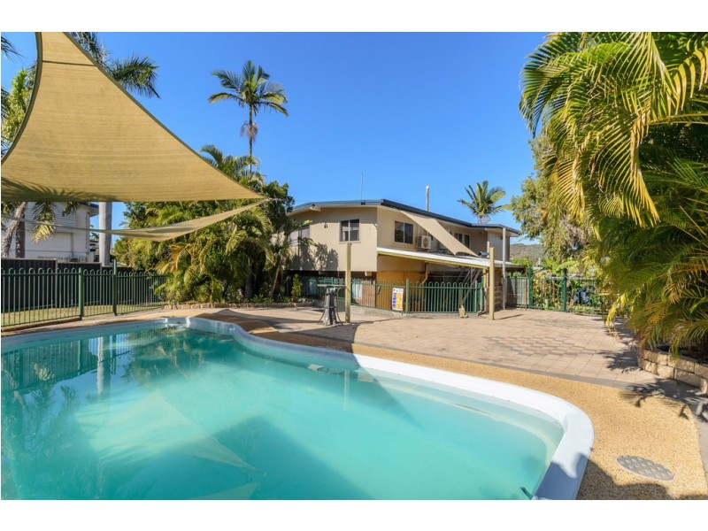 24 Douglas Ave, Sun Valley QLD 4680