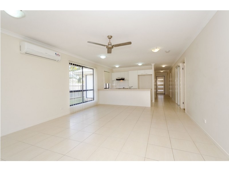 5 Melaleuca Place, Glen Eden QLD 4680