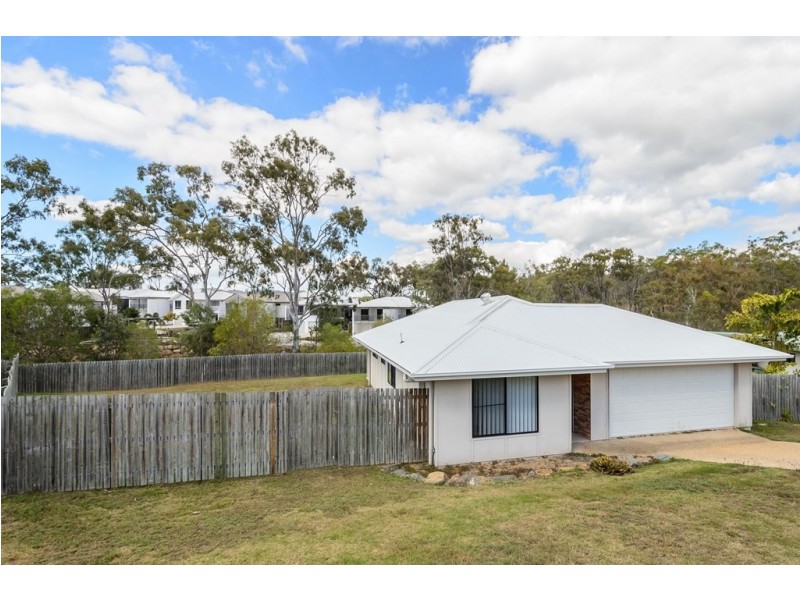 5 Melaleuca Place, Glen Eden QLD 4680