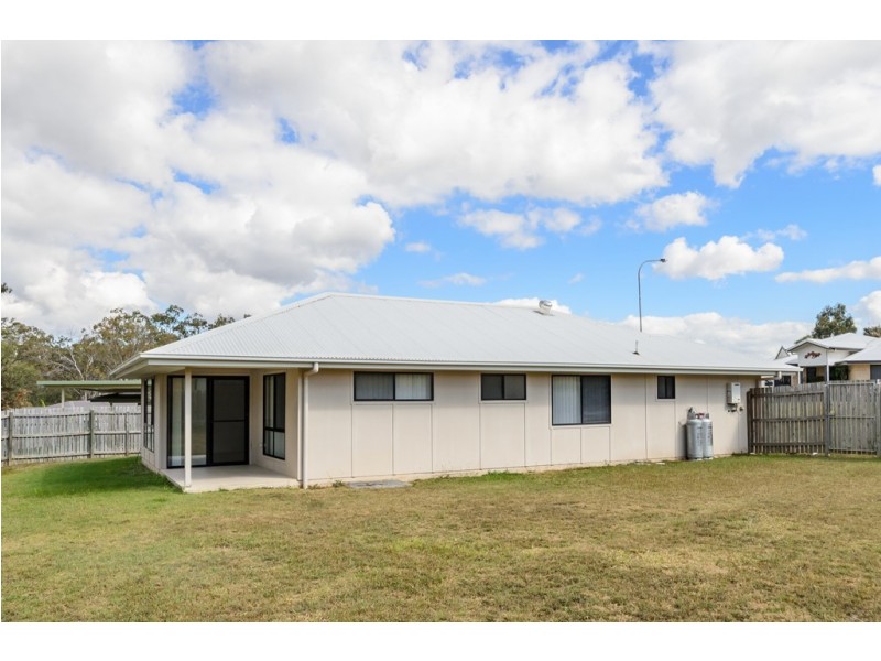 5 Melaleuca Place, Glen Eden QLD 4680