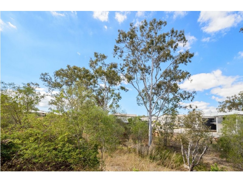 5 Melaleuca Place, Glen Eden QLD 4680