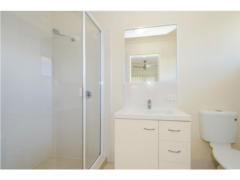 5 Melaleuca Place, Glen Eden QLD 4680