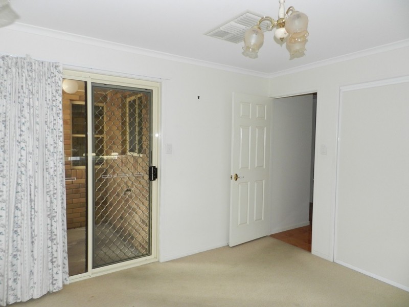 6 CARPENTARIA CLOSE, Clinton QLD 4680