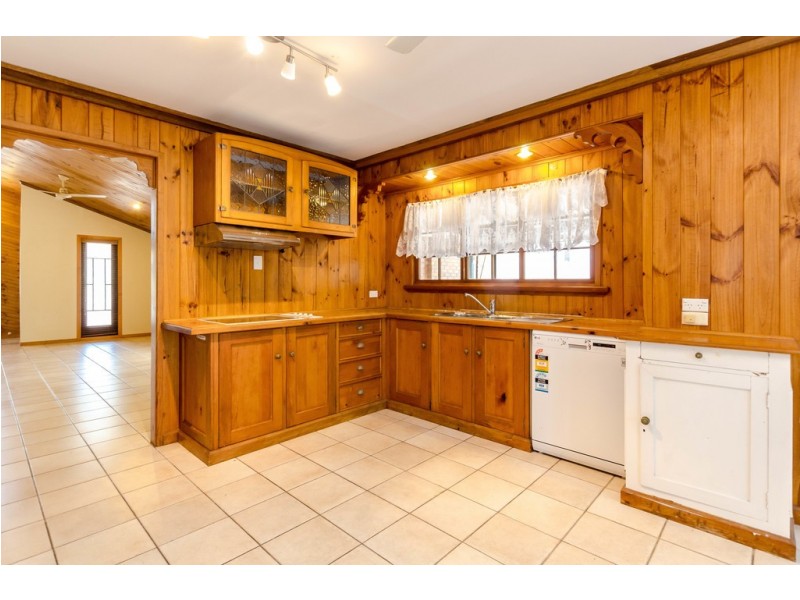 13 Winnecke Road, Tannum Sands QLD 4680