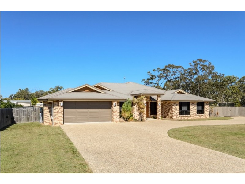 26 PARKSVILLE DRIVE, New Auckland QLD 4680