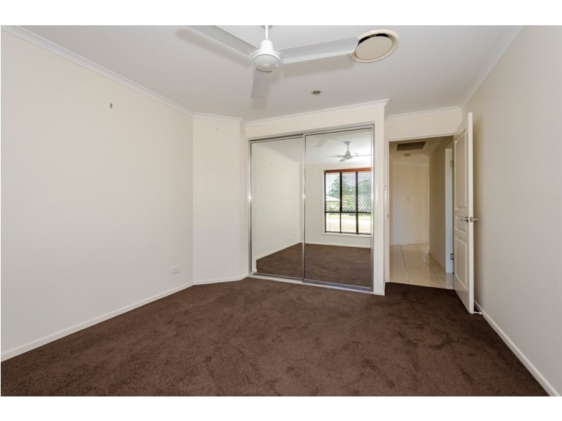 26 PARKSVILLE DRIVE, New Auckland QLD 4680