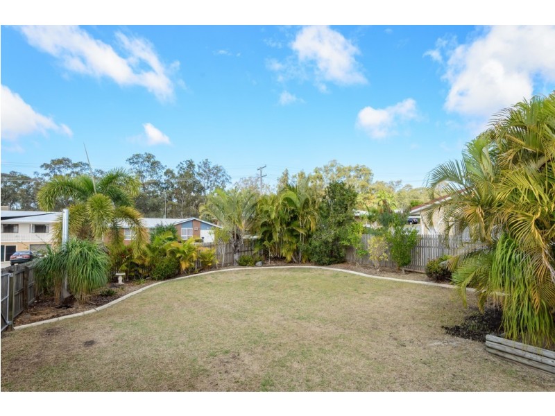 79 J Hickey Avenue, Clinton QLD 4680