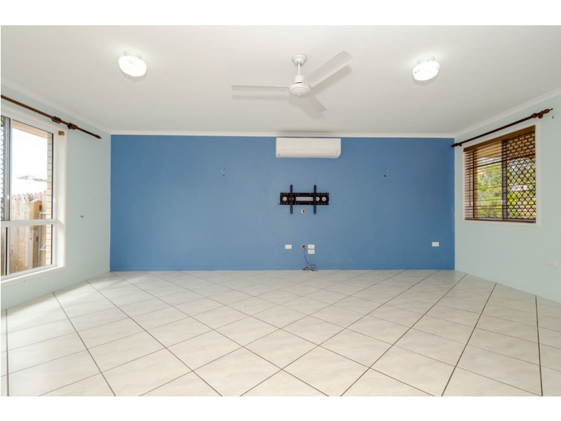 79 J Hickey Avenue, Clinton QLD 4680