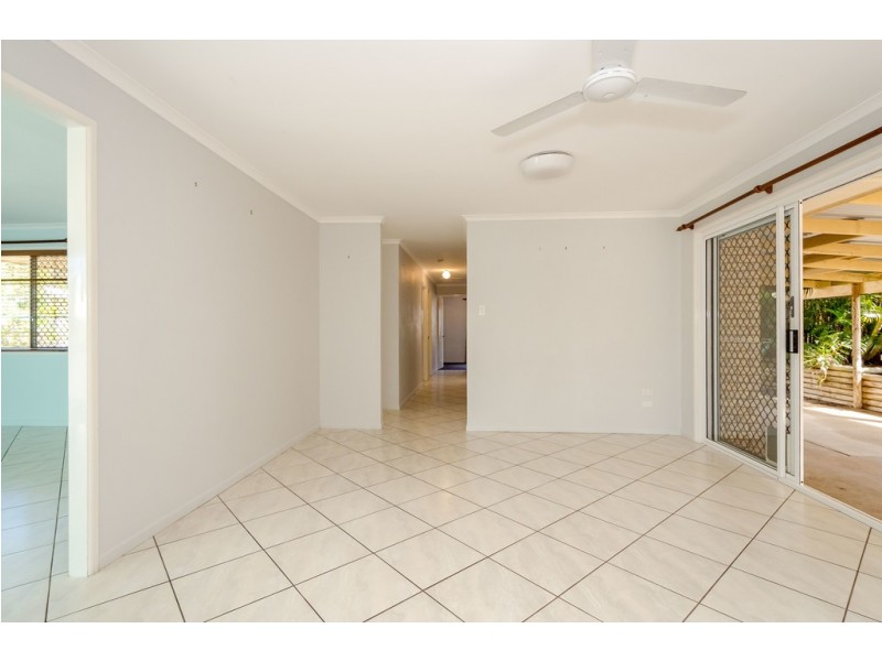 79 J Hickey Avenue, Clinton QLD 4680