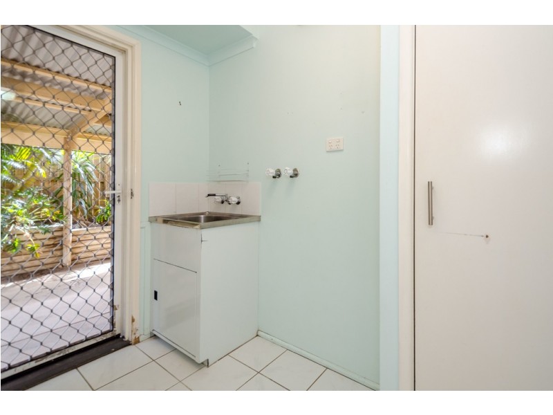 79 J Hickey Avenue, Clinton QLD 4680