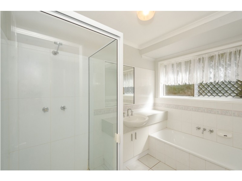 79 J Hickey Avenue, Clinton QLD 4680