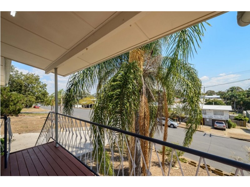 12 Geraldine Street, West Gladstone QLD 4680