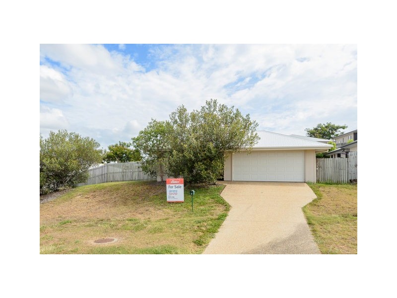 5 STONEYBROOK DRIVE, Glen Eden QLD 4680