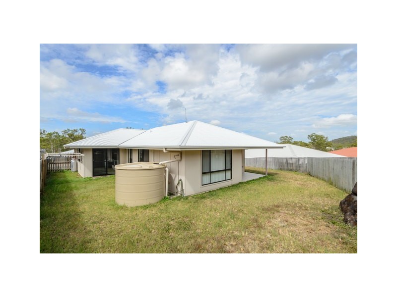 5 STONEYBROOK DRIVE, Glen Eden QLD 4680