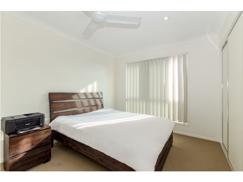 9 Stewart Street, West Gladstone QLD 4680