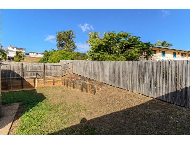 9 Stewart Street, West Gladstone QLD 4680