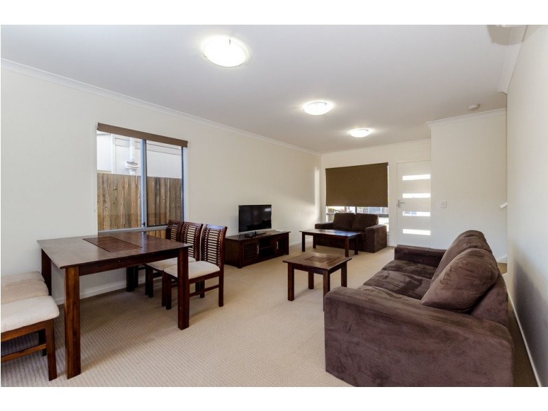 Unit 8/1-2 Ringuet Close, Glen Eden QLD 4680